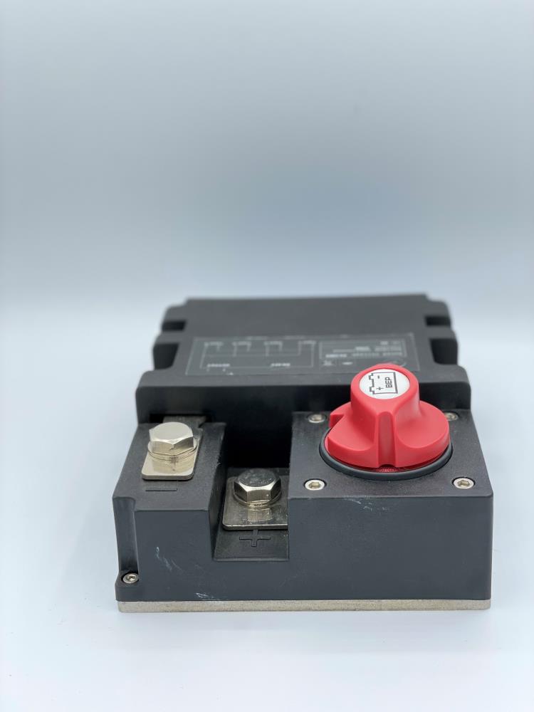 Battery Hub 48V with switch